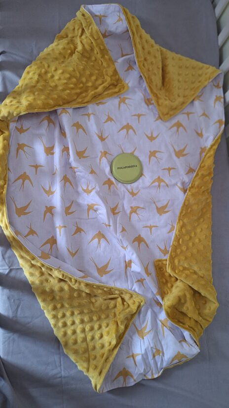 Minky + kokvilna/sinepju + putniņi/75*100 cm