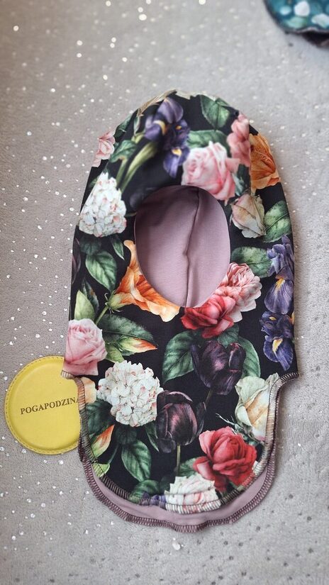 Ķivercepure/ziedi + veci rozā plānā odere /pavasara-rudens/48-50 cm/gatavais