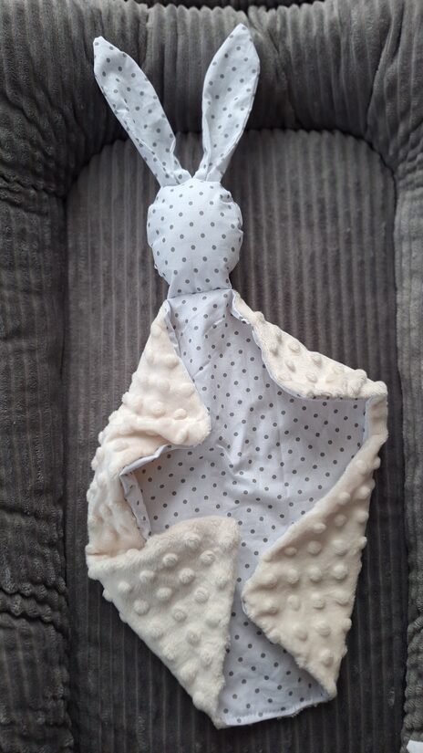 Minky + kokvilna / vaniļas + punktiņi