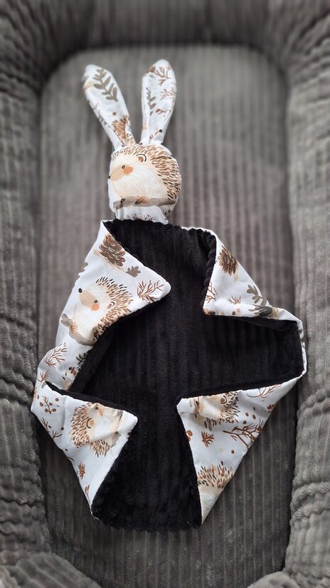 Rievotais minky + kokvilna / melns + eži