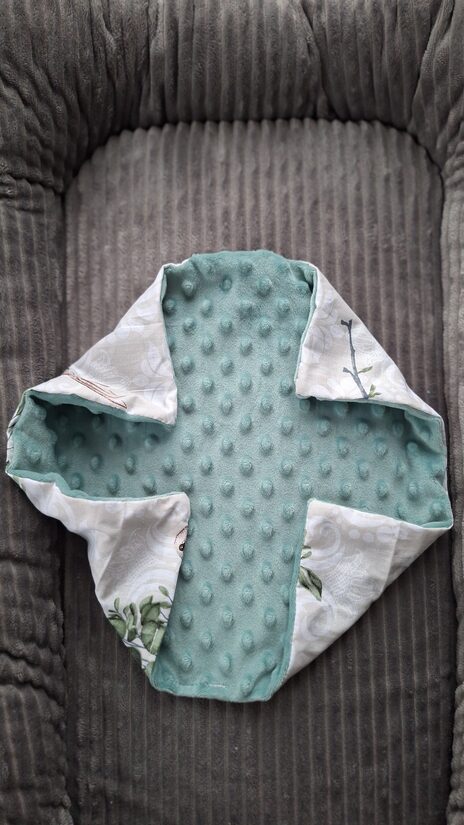 Minky un kokvilnas / zilizaļš + putniņi/mīļlupatiņa/bez ausīm un bez galvas