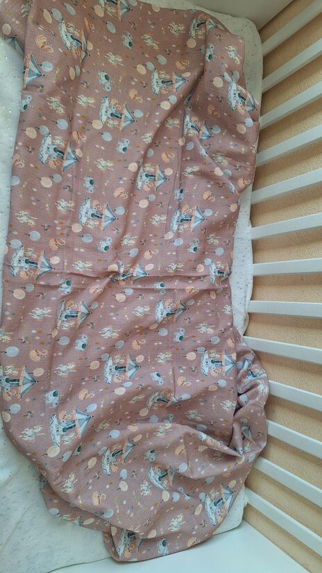 Muslīna sedziņa/ karuseļi/ 100*130 cm/