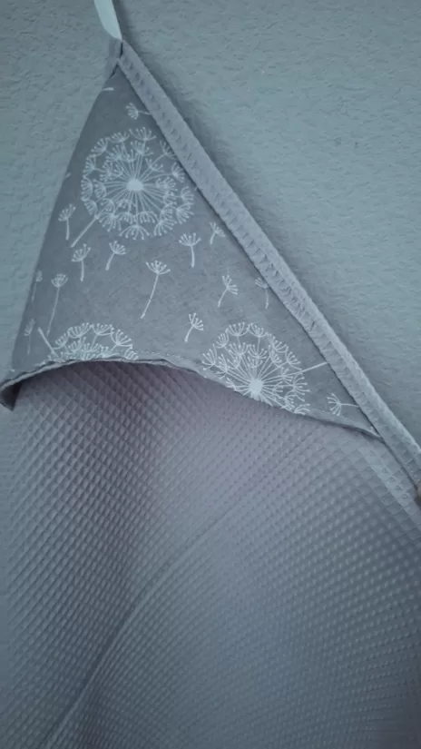 Dvielis ar kapuci/pelēks/vafeļaudums