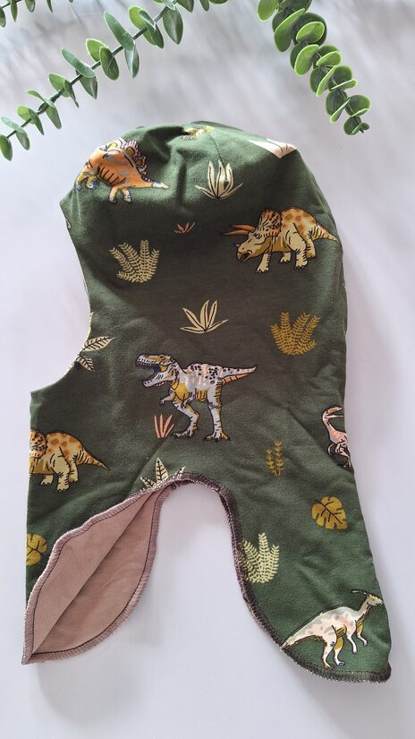 Ķivercepure/dino + brūns plānā odere /pavasara-rudens/48-50 cm