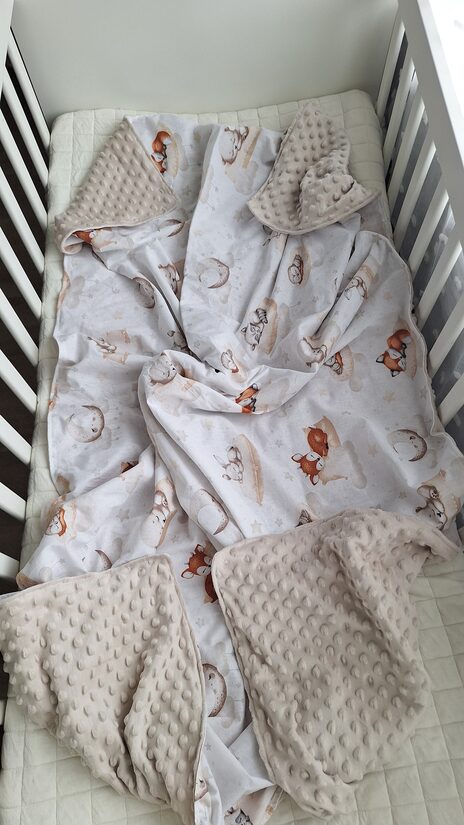 Minky  flīsa un kokvilnas sedziņa/75*100 cm/bēšs + miega zoo