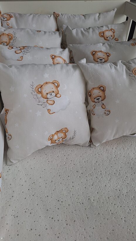 Cotton crib pillows/bears on grey