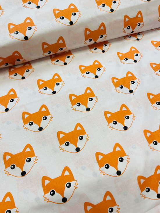 Paklājs/oranžas lapsas